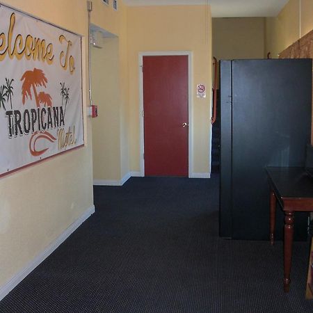 Tropicana Motel Compton Luaran gambar