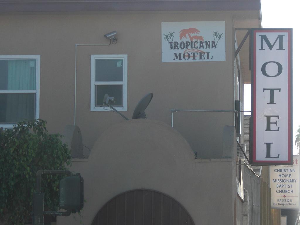 Tropicana Motel Compton Luaran gambar